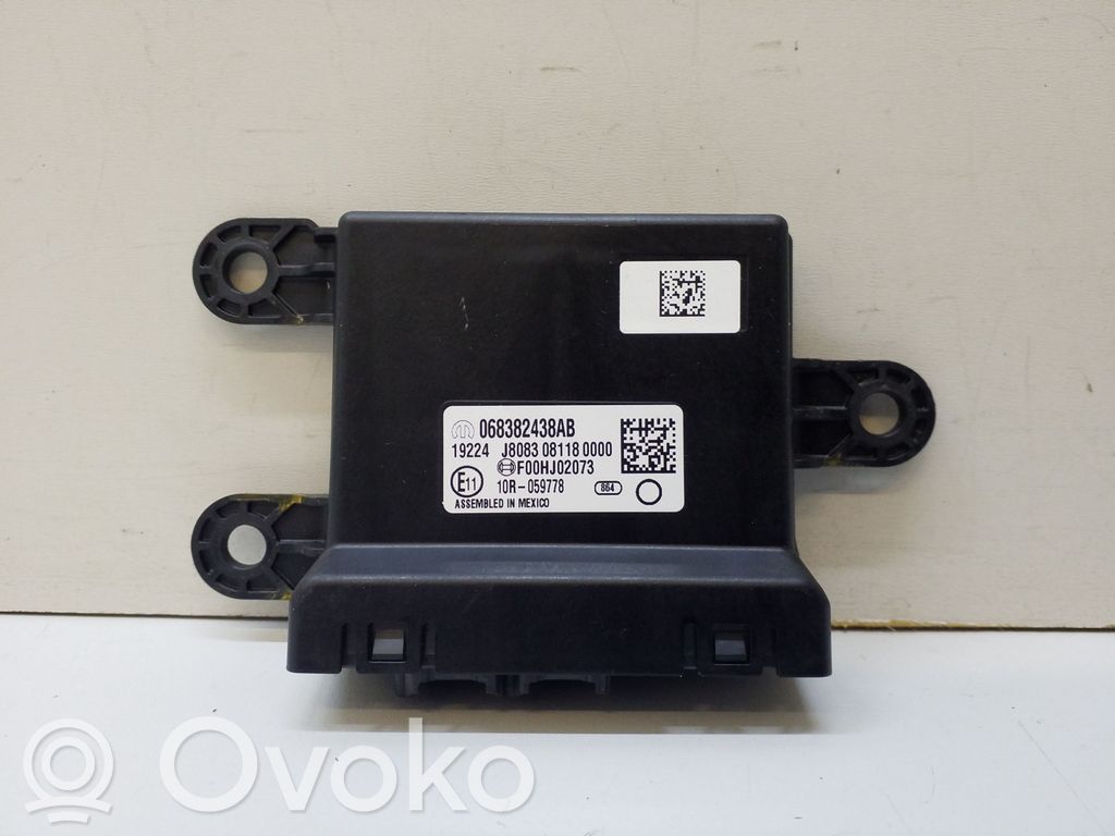 Jeep Cherokee KL Combustion control unit/module 