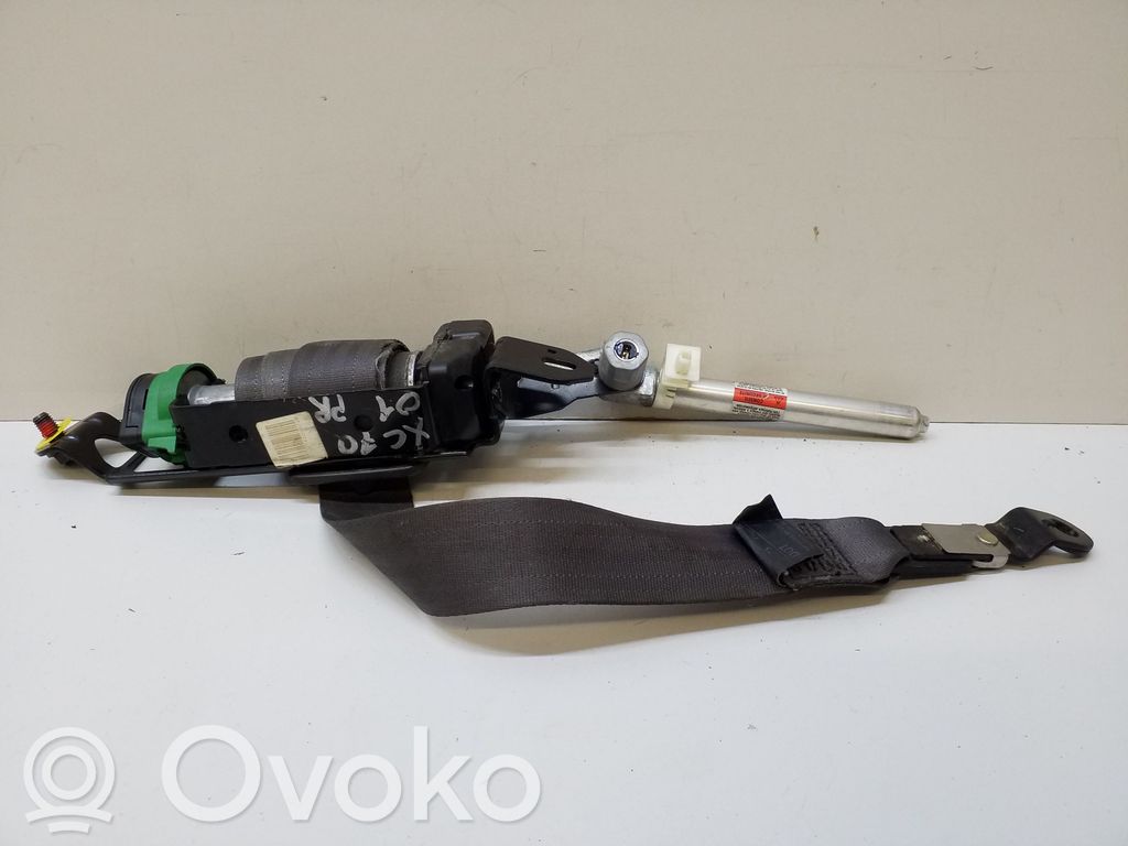 Volvo XC70 Cinturón delantero 