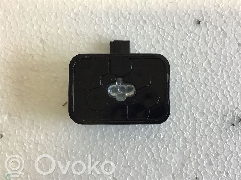 Volkswagen PASSAT B6 Sensor de lluvia 
