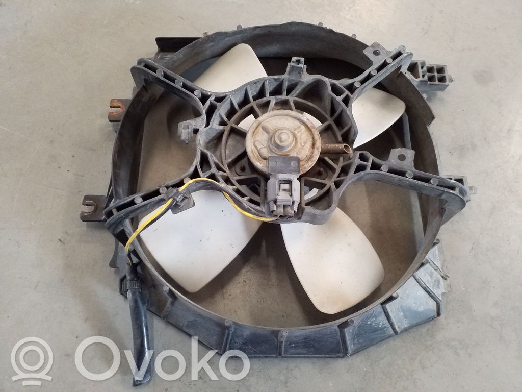 Mazda Premacy Osłona wentylatora chłodnicy 
