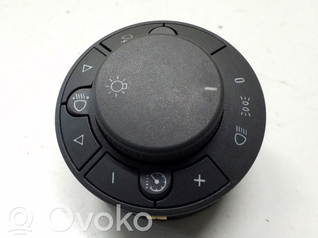 Opel Corsa D Light switch 