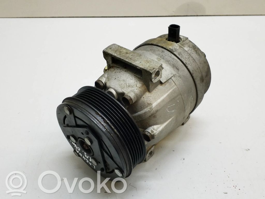 Kompresor / Sprężarka klimatyzacji A/C   89217,0416302045,R134A,7184