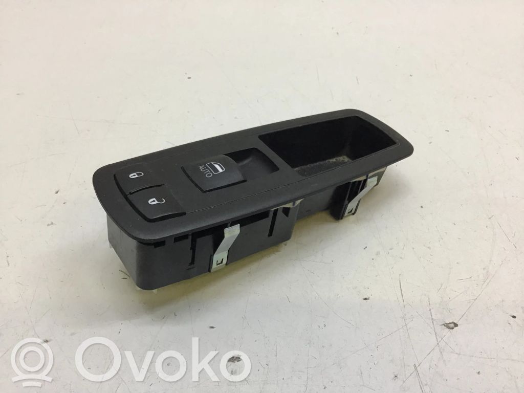 Dodge Durango Przyciski szyb 