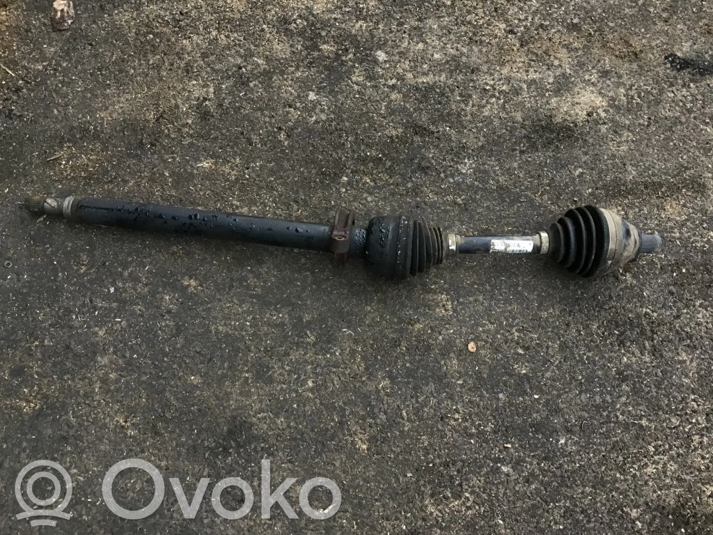 Volvo V70 Priekšējā pusass 