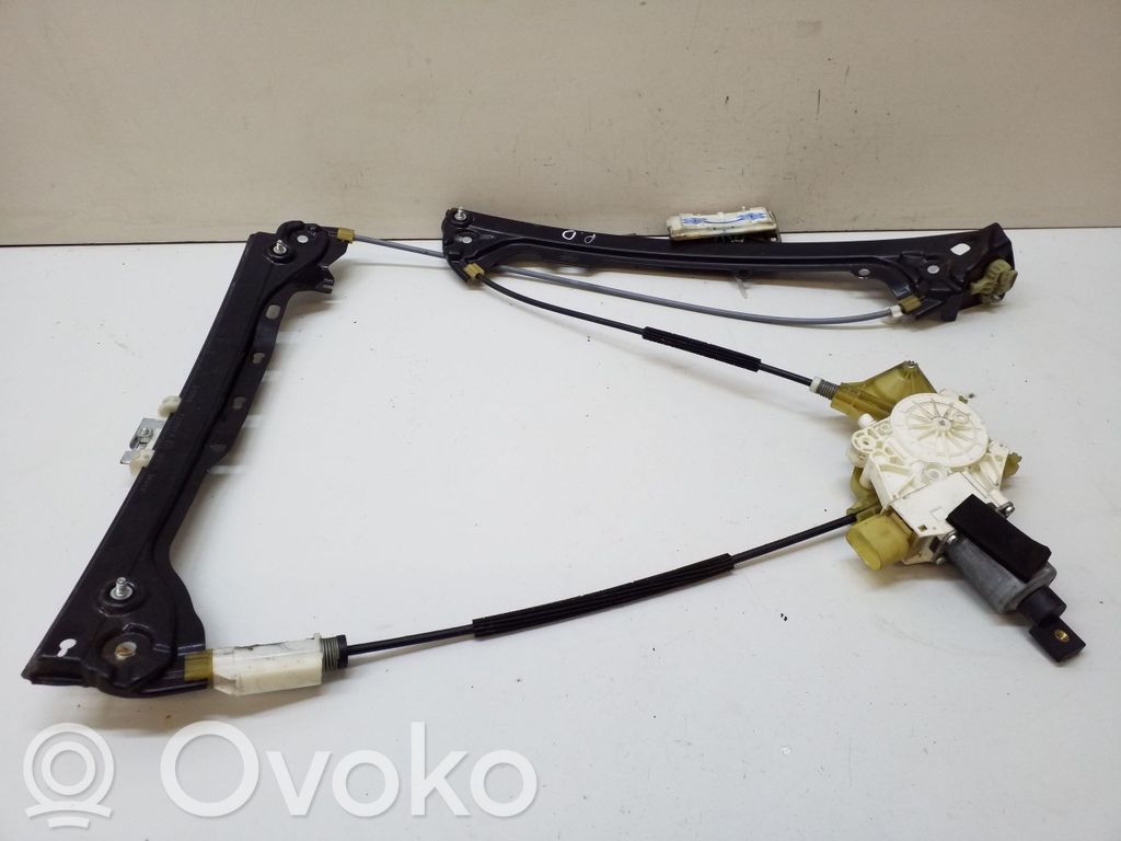 BMW 3 E92 E93 Front door window regulator with motor 