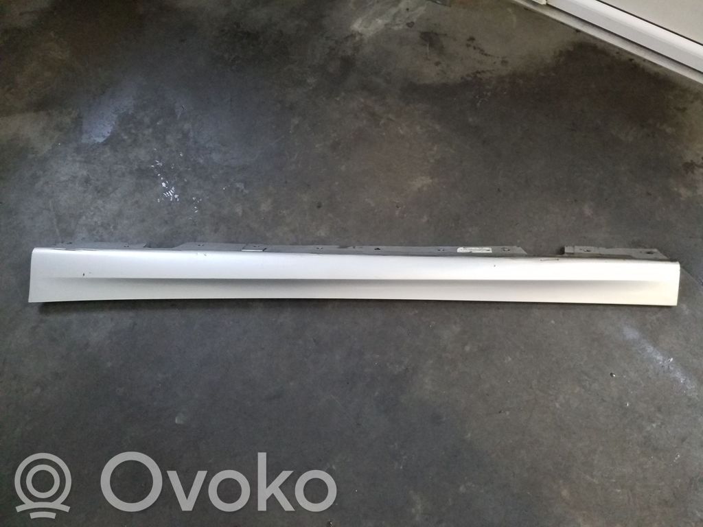 Próg   8041843,903020742