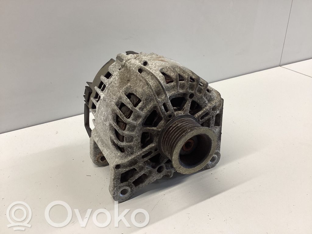 Renault Megane III Alternador 