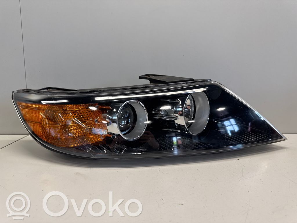 KIA Sorento Headlight/headlamp 