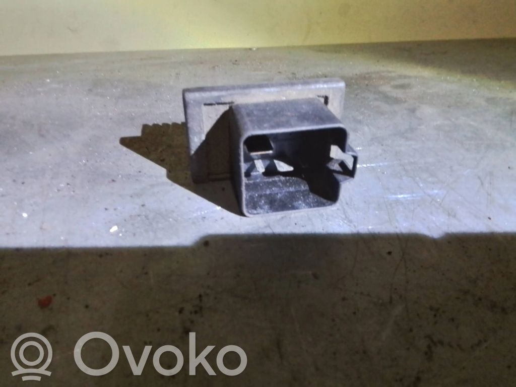 Renault Espace -  Grand espace IV Glow plug pre-heat relay 