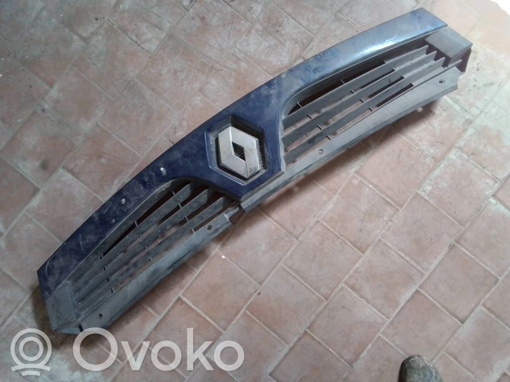 Renault Master II Front grill 