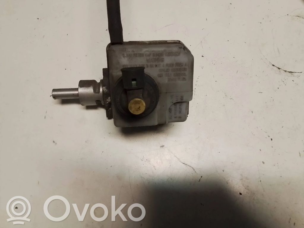Renault Master II Master brake cylinder 