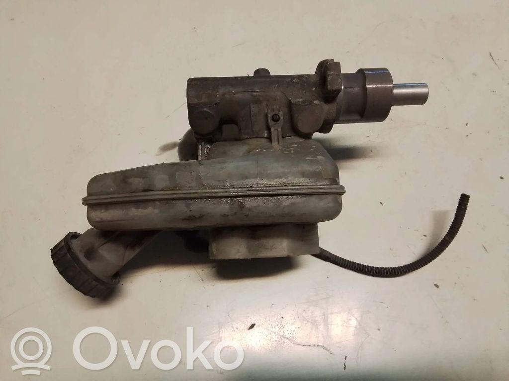 Ford Transit Master brake cylinder 