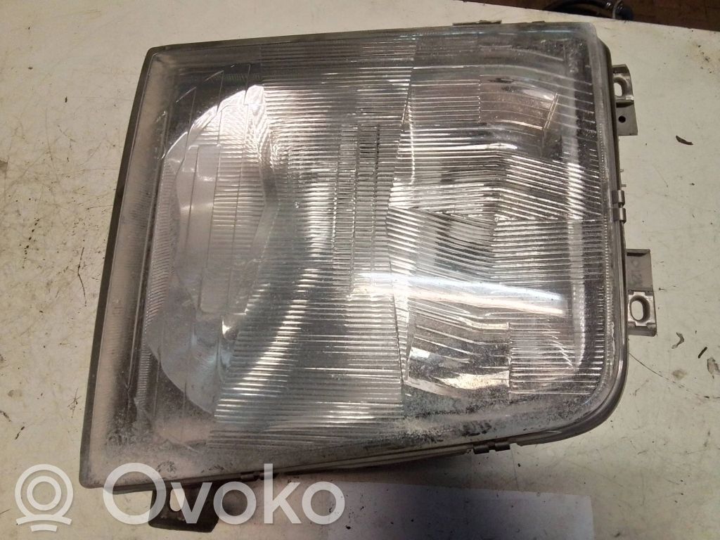 Volkswagen II LT Headlight/headlamp 