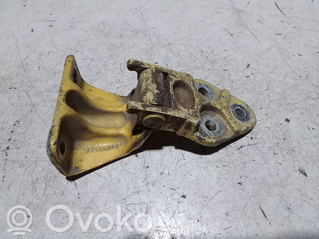Renault Master II Front door upper hinge 
