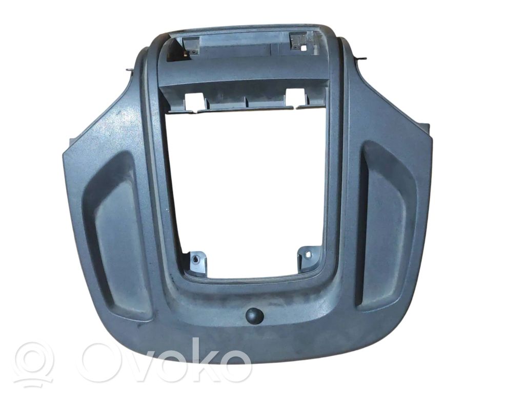 Fiat Ducato Moldura de la unidad delantera de radio/GPS 