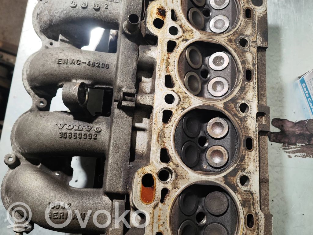 Volvo S40 Engine head 
