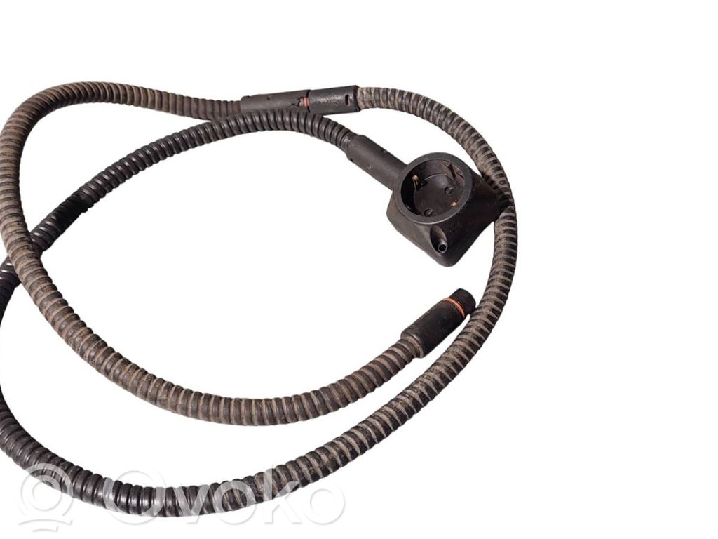 Volkswagen Transporter - Caravelle T4 High voltage cable 