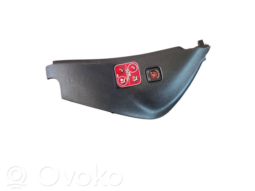 Citroen Berlingo Boczny element deski rozdzielczej 