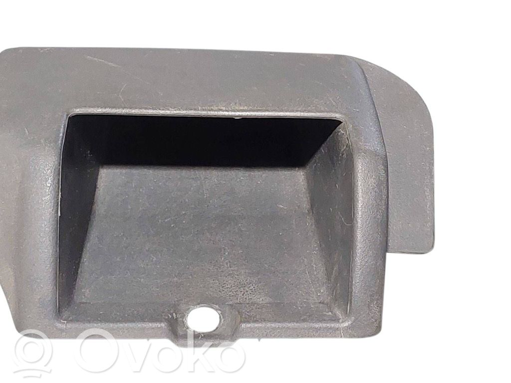 Inne części wnętrza samochodu   7D1863057,7D1863041B