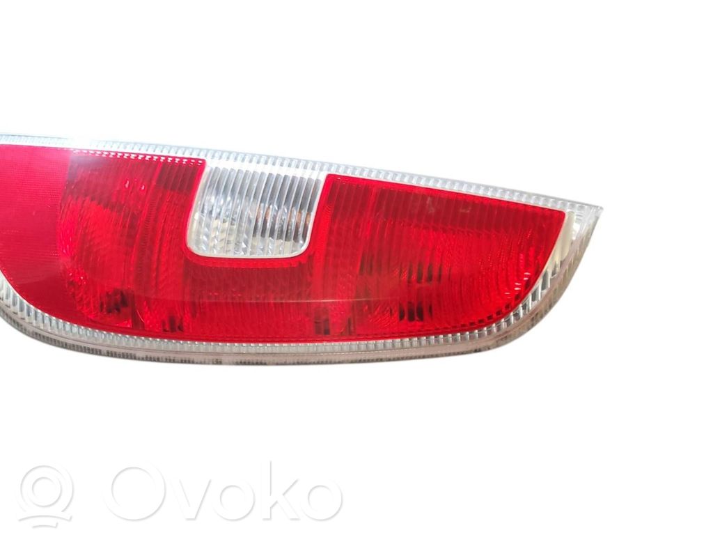Skoda Praktik (5J8) Lampa tylna 