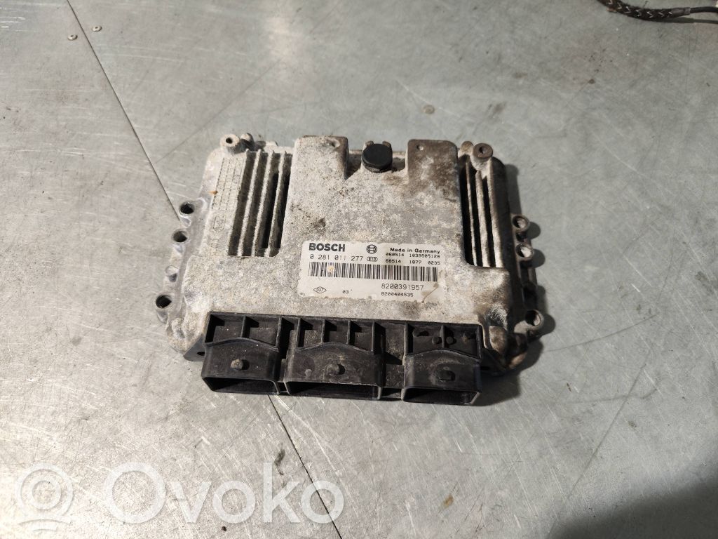Renault Mascott Unidad de control/módulo del motor 