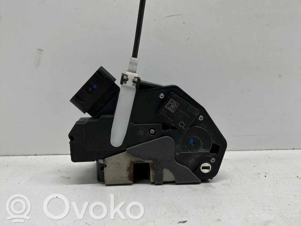 Volvo V60 Aizmugurē slēdzene 