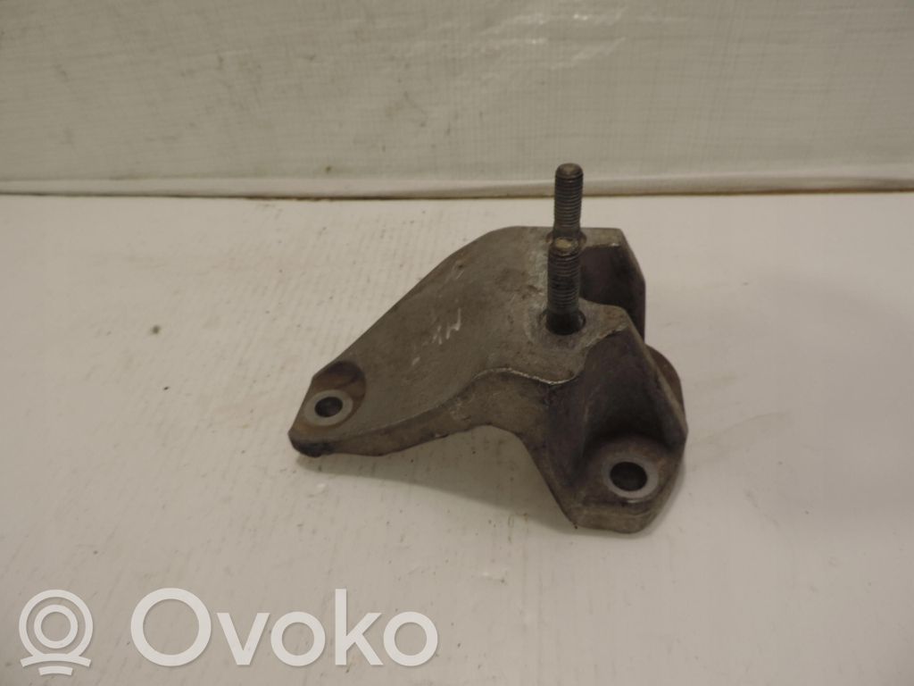 Ford Fiesta Gearbox mounting bracket 