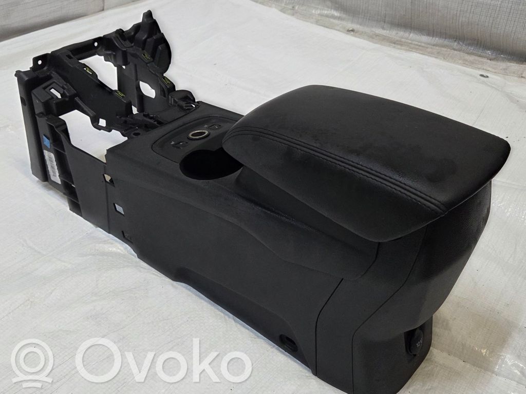 Ford Focus Centrinė konsolė 