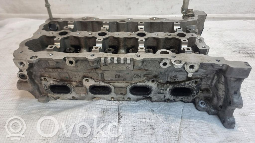 Opel Astra K Engine head 