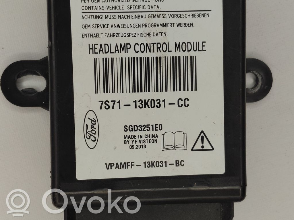 Ford Kuga II Light module LCM 