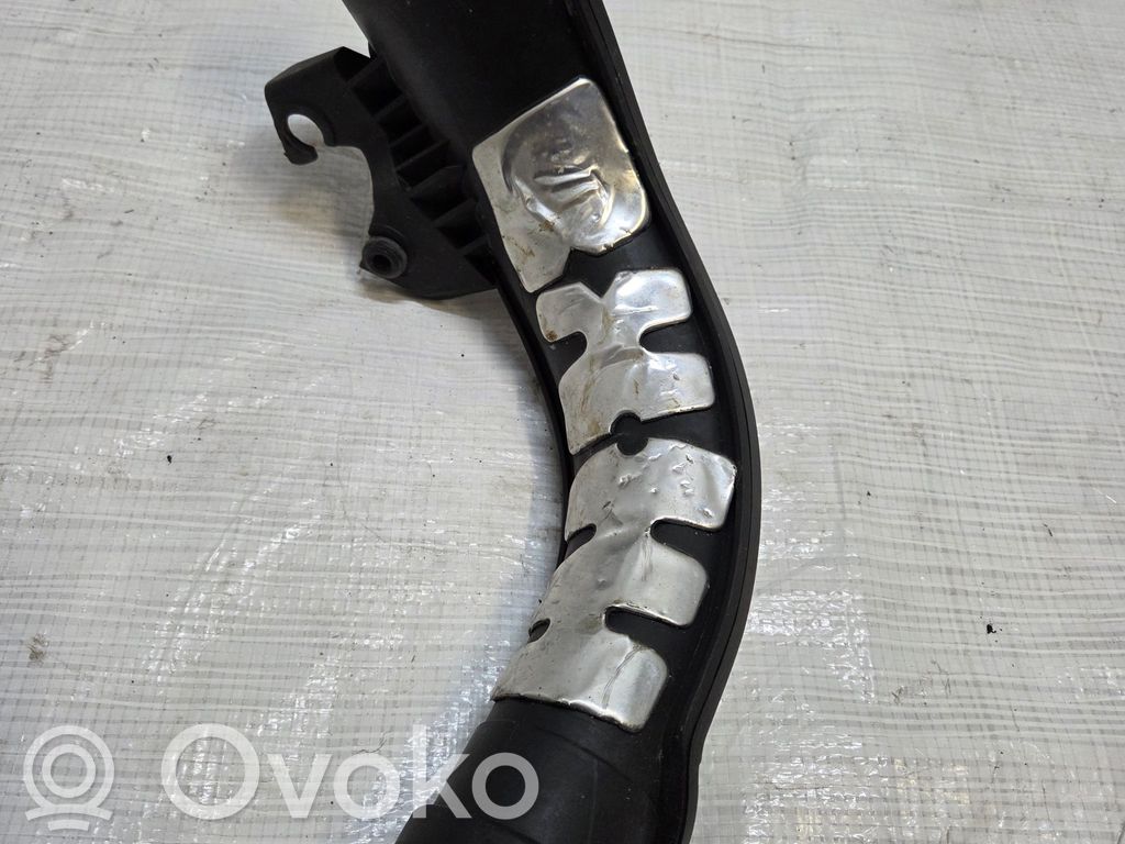 Ford Kuga II Air intake hose/pipe 