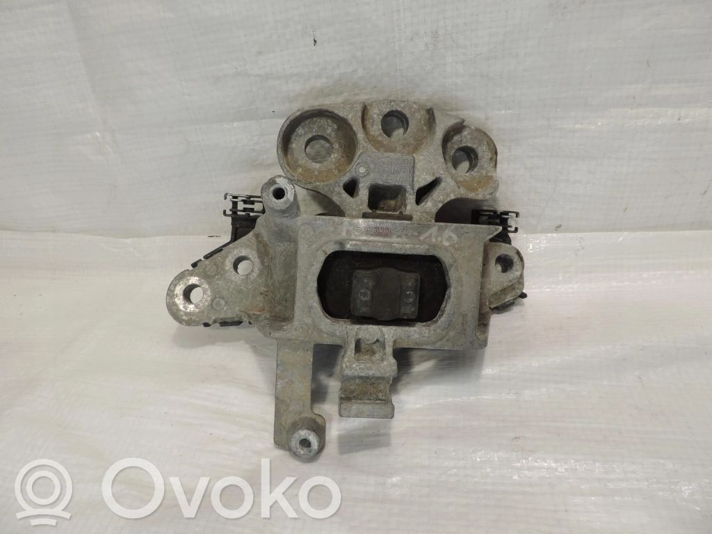 Opel Astra K Engine mount vacuum valve 