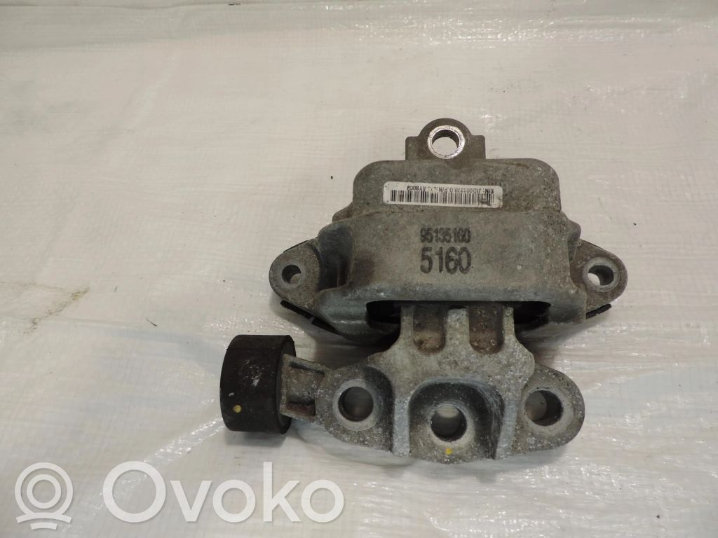 Opel Mokka Engine mount vacuum valve 
