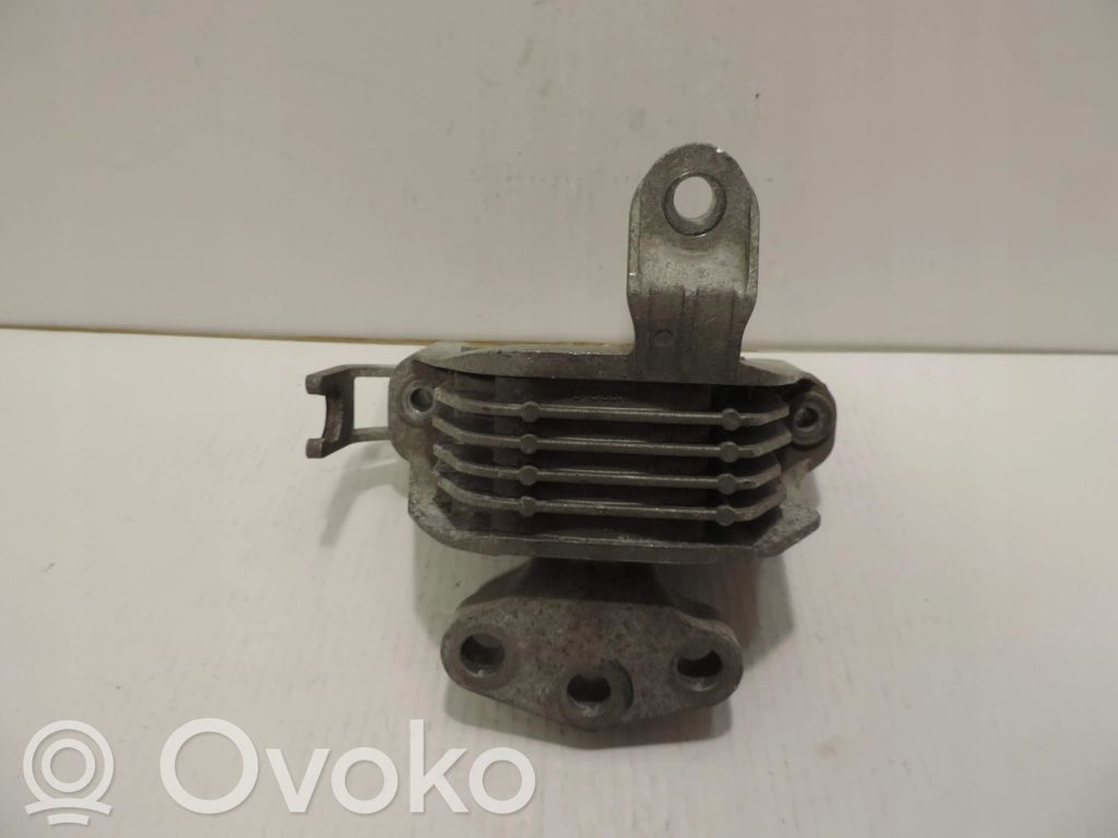 Opel Astra J Engine mount vacuum valve 