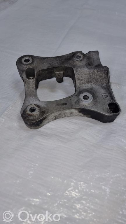 Opel Insignia A Air conditioning (A/C) compressor (pump) 