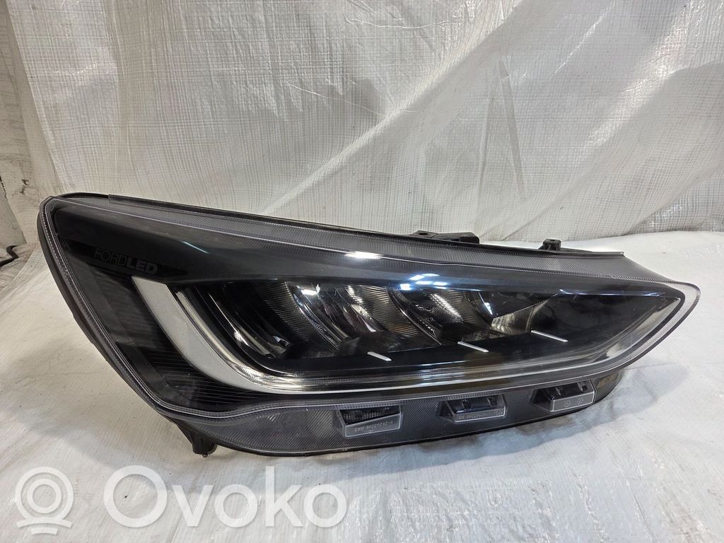 Ford Focus Headlight/headlamp 