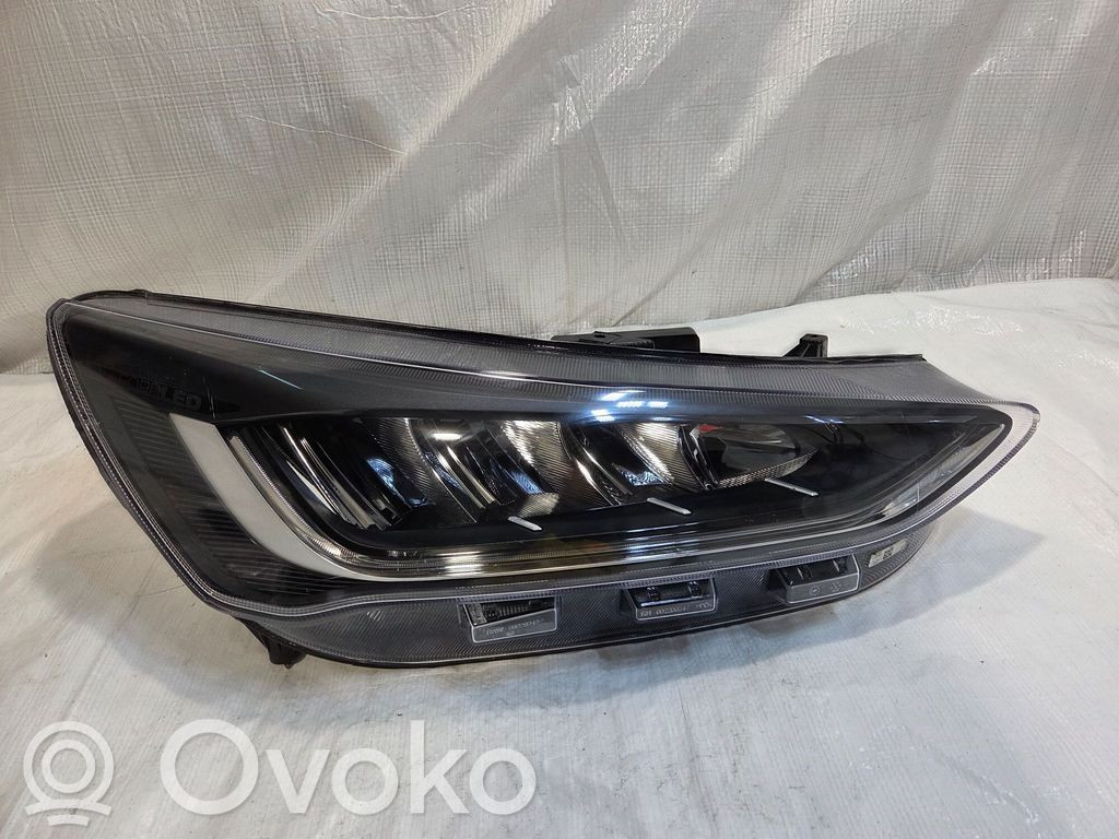 Ford Focus Headlight/headlamp 
