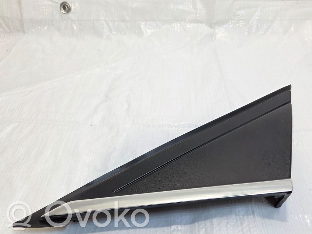 Ford Focus Front arch trim 