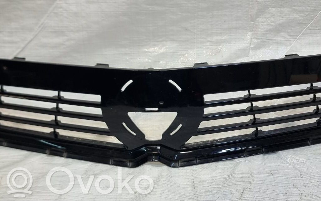 Opel Astra L Maskownica / Grill / Atrapa górna chłodnicy 