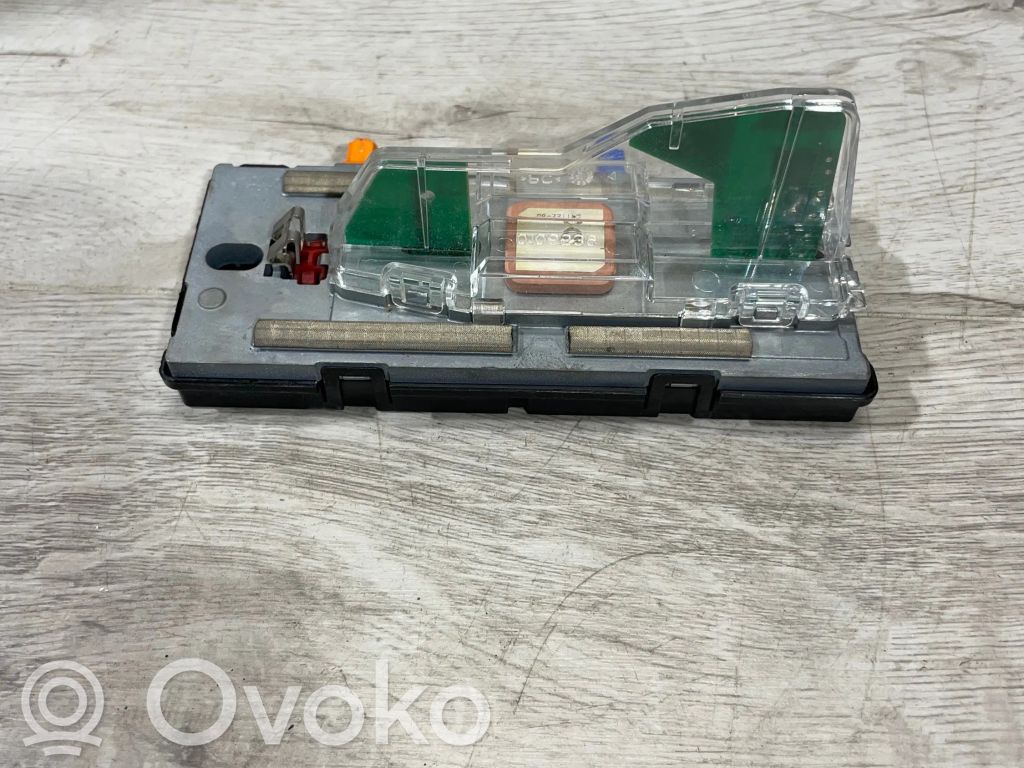 Volvo XC90 Radion antenni 