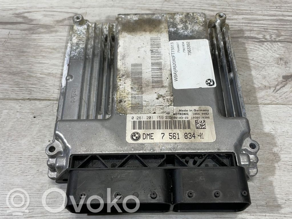 BMW 3 E90 E91 Variklio valdymo blokas 