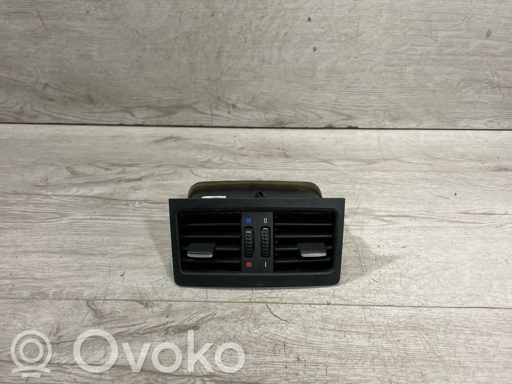 BMW 3 E90 E91 Rejilla de ventilación trasera 