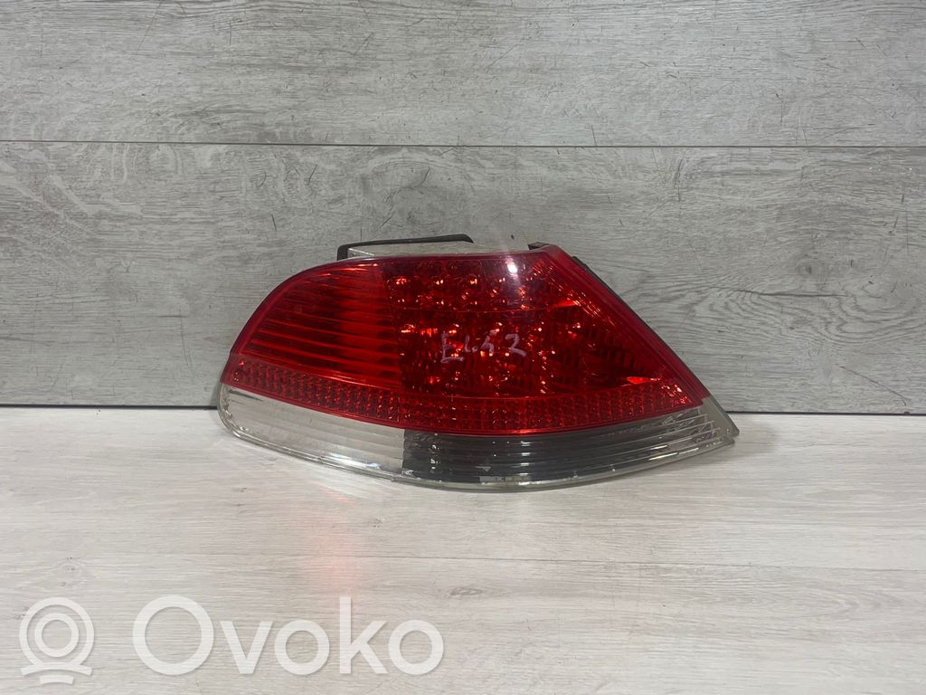 BMW 7 E65 E66 Galinis žibintas kėbule 
