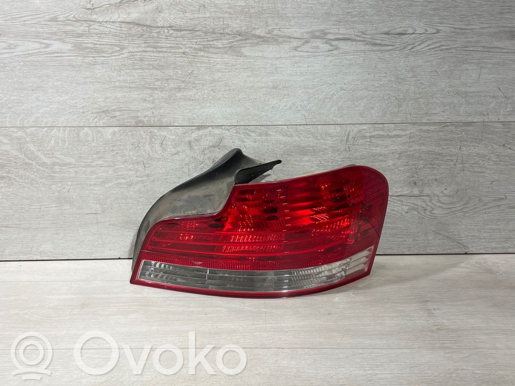 BMW 1 E82 E88 Galinis žibintas kėbule 