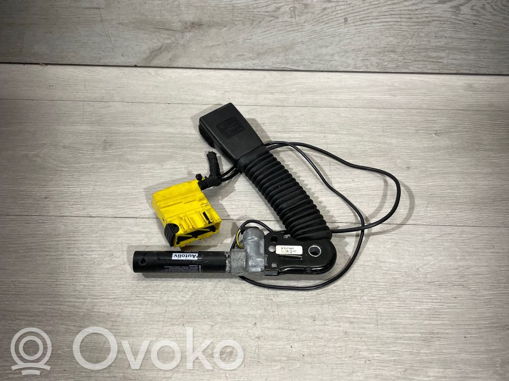 BMW 3 E92 E93 Front seatbelt buckle 