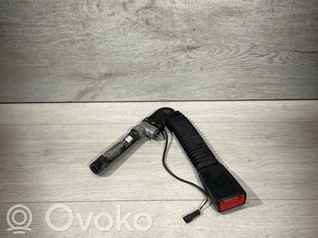 BMW 5 F10 F11 Gurtschloss vorne 