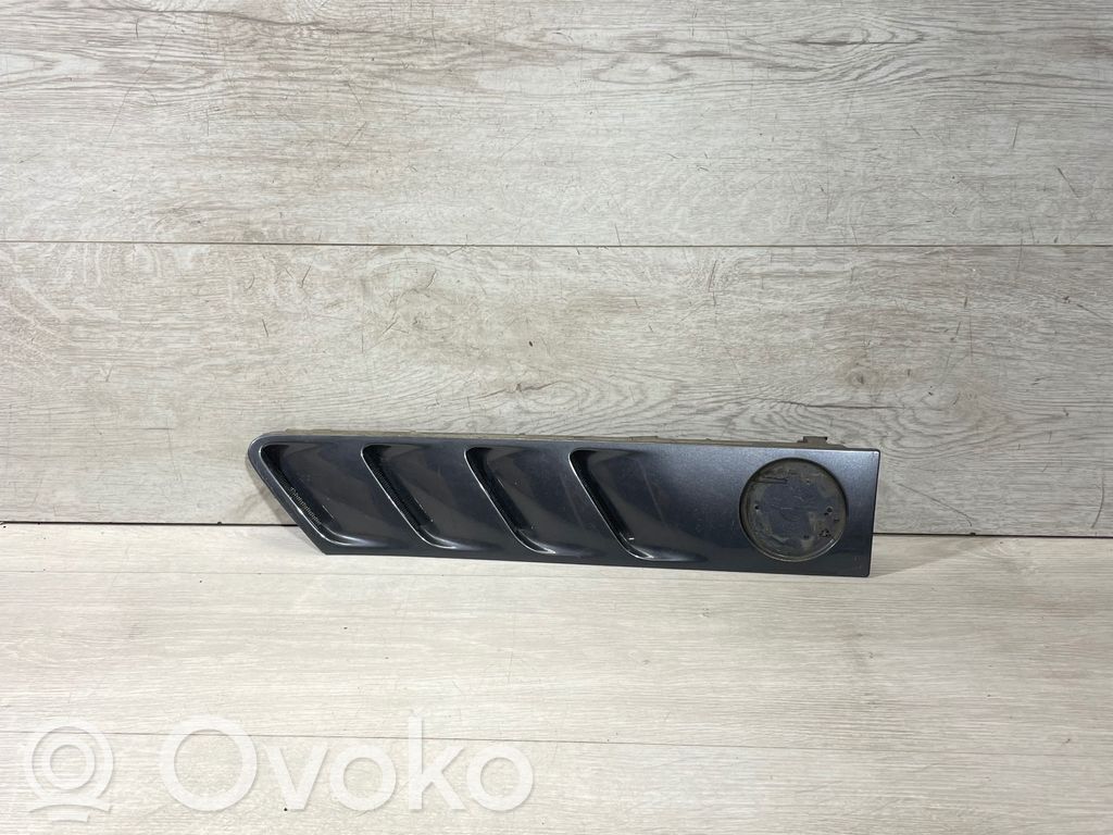 BMW Z3 E36 Grotelės sparne 