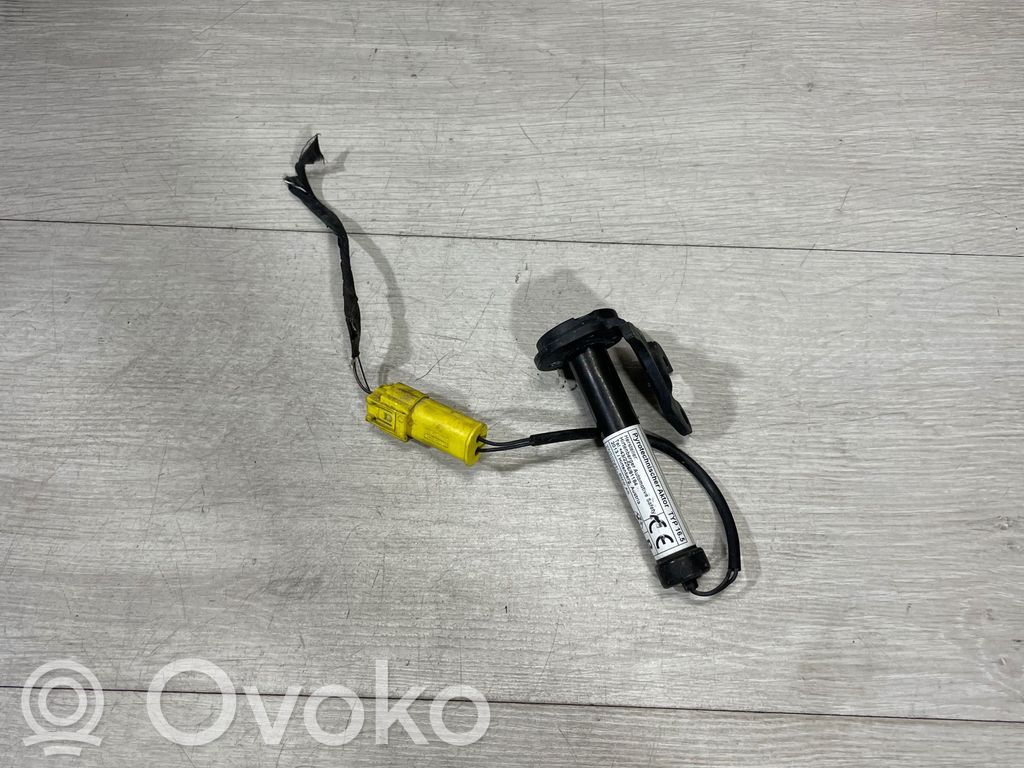 BMW 5 F10 F11 Siłownik poduszek powietrznych dla pieszych 