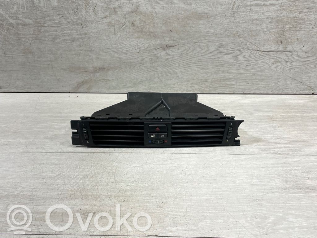 BMW 3 E92 E93 Centrinės oro grotelės 