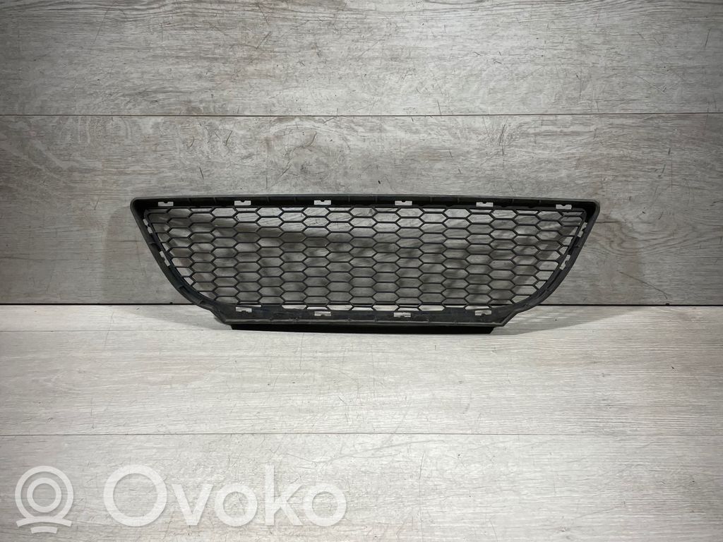 BMW 3 E90 E91 Front bumper lower grill 